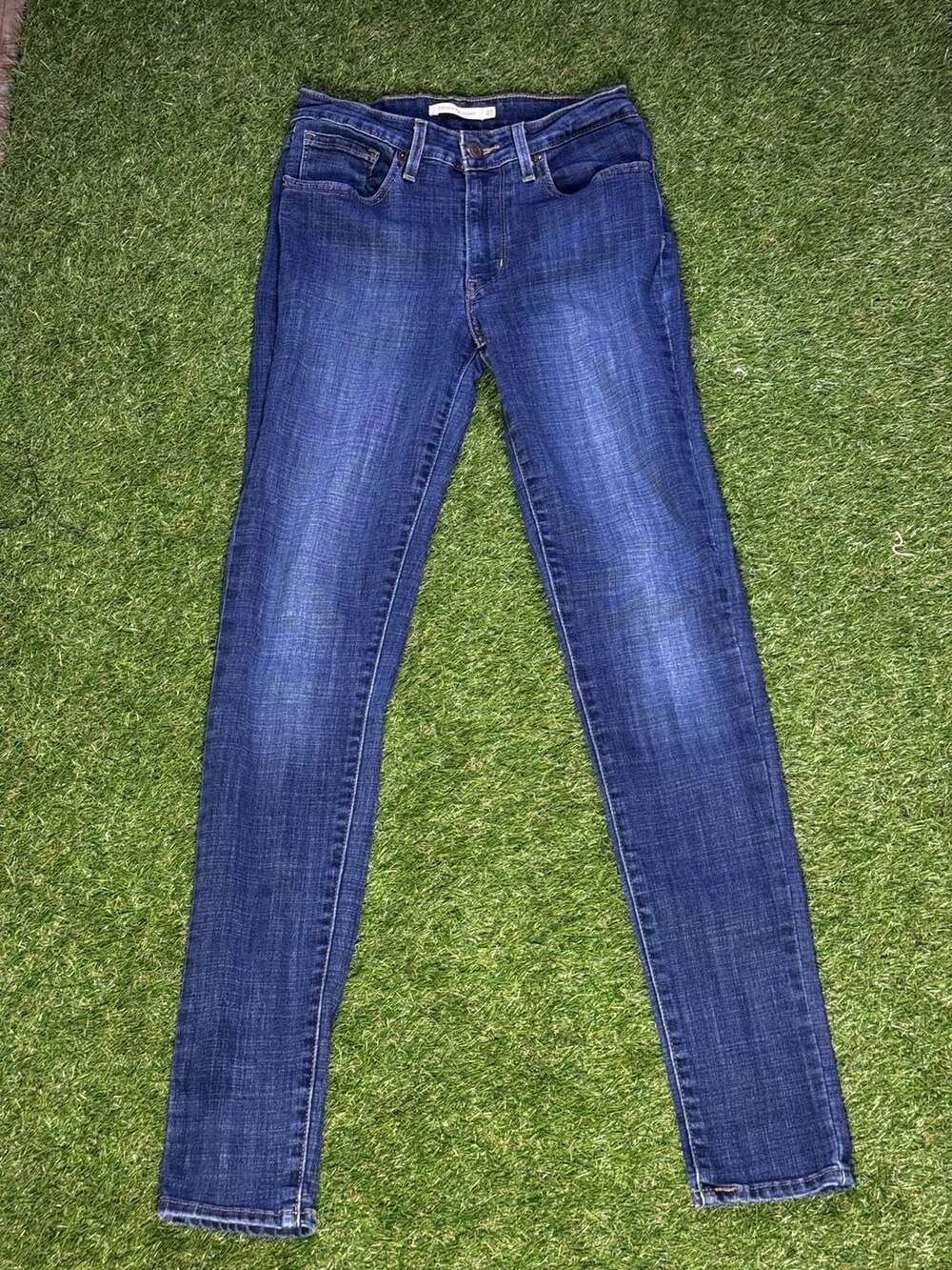 Levi's 721 High Rise Skinny Jeans Size 27